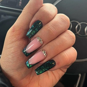 24Pcs Long Coffin Press On Nails Emerald Green Glitter French Design With Rhinestones For Women Fashion Manicure Art