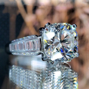 Anello Di Zircone Taglio Cushion Lussuoso Per Donna Rame Pietre Laterali Baguette Gioielli Eleganti Da Matrimonio