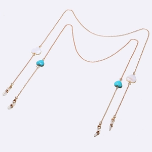 Brillenkette Gold Set mit herzförmigen Muschel- und Türkis-Anhängern für Masken oder Brillen