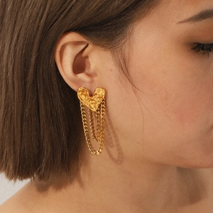 18K gold stainless steel heart stud earrings with hammered texture and chain tassels