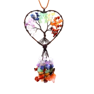 Árbol de la vida hecho a mano en forma de corazón con piedras naturales de chakra