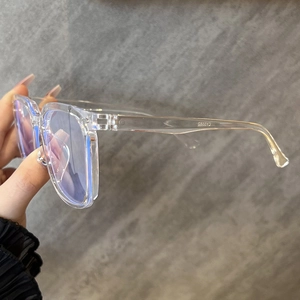 Side view of CY2285 transparent anti-blue light glasses frame with blue coated lenses