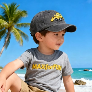 Kids' gray washed baseball cap with excavator embroidery and matching summer outdoor outfit