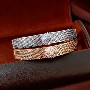 Elegant Copper Flower Cuff Bangle 18K Gold Plated Zircon Inlaid Mesh Woven Texture Retro Simple Hand Jewelry For Women