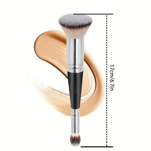 Dual-ended makeup brush measuring 17cm with flat foundation and blending brush heads