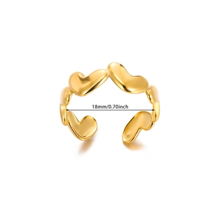 Macro shot of gold-plated heart ring showing 18mm inner diameter and mirror finish