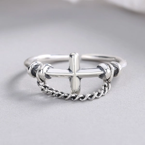 Vintage S925 sterling silver cross ring with chain decoration and adjustable open band