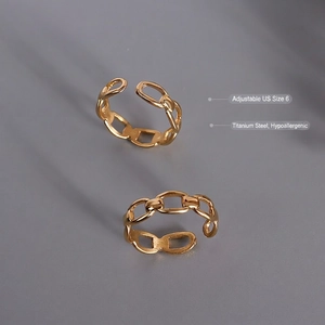 Adjustable gold plated titanium steel chain rings in a minimalist French style set