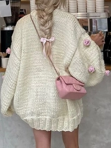 Elegant beige knit cardigan with 3D pink flower appliques and loose fit for autumn style