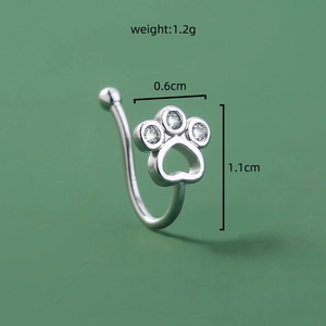 Cute cat paw non-piercing silver nose ring with inset gemstones, 1.1cm height