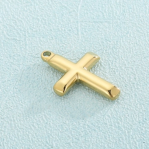 Minimalist polished gold cross pendant made of high-quality stainless steel for jewelry DIY