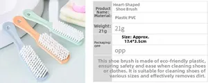 Dettaglio spazzola per scarpe con manico a cuore e setole fitte con misure