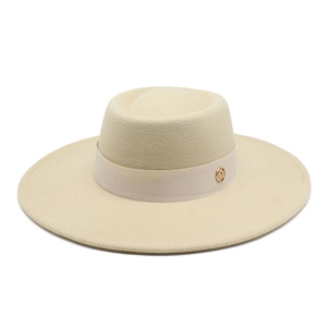 Solid Color Woolen Fedora Hat Wide Brim Flat Top Boater Hat With Metallic M Logo Ribbon Trim Winter Warm Sun Hat For Women Men