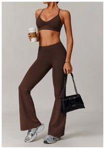 Detail of the high-density matte fabric and V-neck design on the brown yoga sports bra