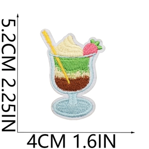 Detailed size chart for beverage cup embroidery patch with dimensions 5.2x4cm
