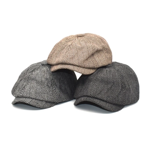 Casquettes de gavroche classiques en laine à chevrons marron et gris pour hommes