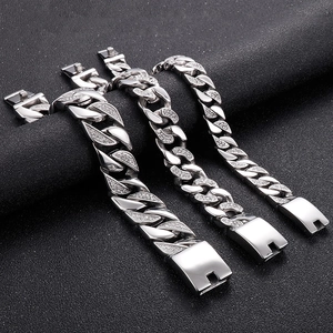 Comparaison détaillée de trois largeurs de bracelets gourmettes argentés avec strass brillants