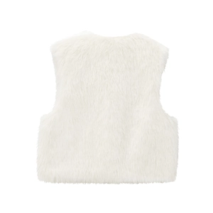 Detailed texture of white faux fur vest showing premium long-hair fluffy fiber