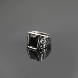 Vintage stainless steel ring for men with rectangular black gemstone and leaf carving