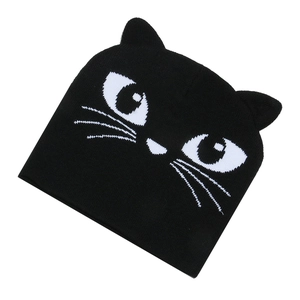 Black knitted beanie for women featuring cute 3D cat ears and cat face pattern
