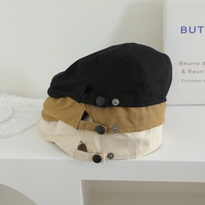 Lot de bérets en toile pour enfants noir marron et beige avec boucles latérales réglables