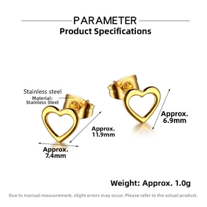 Detail showing dimensions of golden heart earrings in stainless steel for women