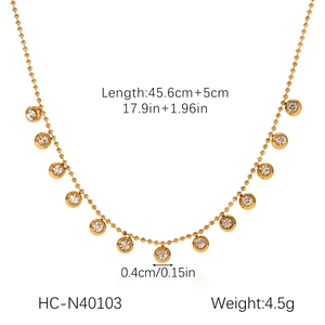 Détails du collier cœur plaqué or 18 carats avec zircon et spécifications de taille du bijou