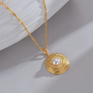 Titanium steel twist necklace with ripple pearl pendant and gold finish elegant chain