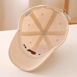 Vista interna del cappellino da baseball per bambini in 100% cotone con cinturino.