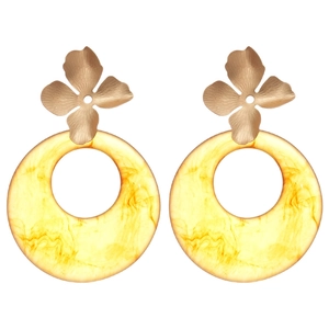 Retro resin circle drop earrings with amber marble texture and rose gold flower accents