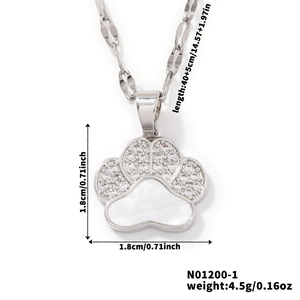 Detail view of silver paw pendant with white zircon stones and 40+5cm chain specs