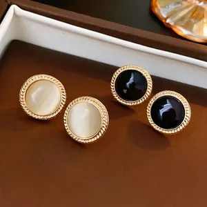 Vintage Round Cat Eye Stone Stud Earrings With Silver Earring Post Alloy Twisted Rope Border French Style For Women