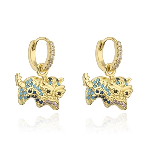 Macro orecchini a drago placcati oro 18K con intarsi in zircone blu e nero