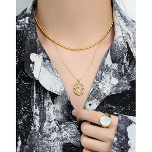 Elegant gold S925 sterling silver layered tulip necklace set and oval shell ring