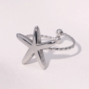 Adjustable silver starfish open ring in high-quality stainless steel for women