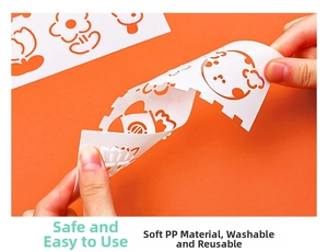 Flexible weiße Kunststoffschablone aus weichem PP-Material zum Zeichnen und Basteln für Kinder