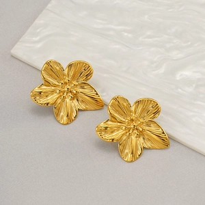 Vintage gold flower stud earrings in stainless steel with textured petals for women
