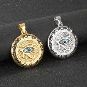 Pendentifs Œil d'Horus rétro en or et argent avec incrustations de zircon et gravures