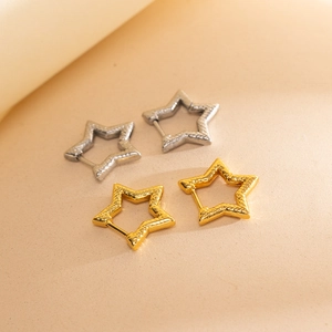 Boucles D'oreilles Créoles Étoile À Cinq Branches Acier Inoxydable Texturé Bijoux Mode Femmes