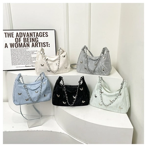 Elegant pleated chain shoulder bag with butterfly metal ornament in five colors