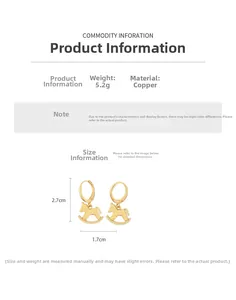 Détail des boucles d'oreilles cheval à bascule plaquées or 18k avec poids et dimensions