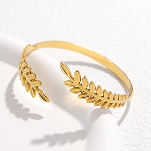 Bracciale rigido dorato in acciaio inossidabile con design a foglia di alloro regolabile