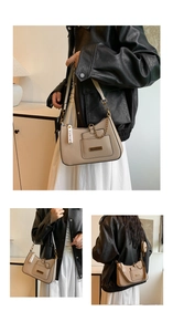 Detail of beige shoulder bag with ARCHITA metal logo and decorative gold chain