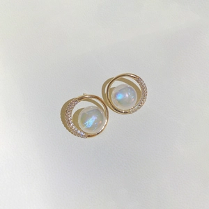 Elegant Gold Plated Copper Stud Earrings With Iridescent Mermaid Artificial Pearl Zircon Inlay And 925 Sterling Silver Earring Post
