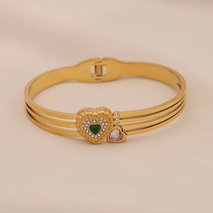 Bracelet rétro plaqué or 18K en acier inoxydable avec cœur émeraude et zircons clairs