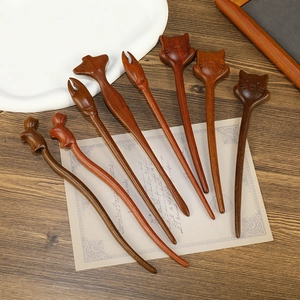 Hand Carved Wooden Hair Stick Natural Sandalwood Hairpin Retro Chinese Style Animal Flower Hair Accessory For Women