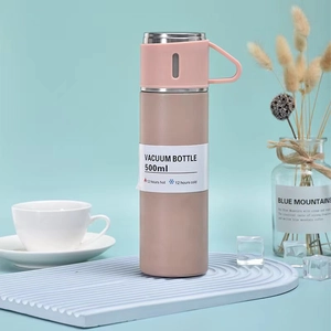 Pale pink 500ml vacuum insulated stainless steel water bottle with portable handle