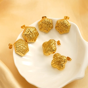 Vintage Geometric Earrings 18K Gold Plated Stainless Steel Embossed Texture Clover Hexagon Shape Retro Fashion Jewelry For Women