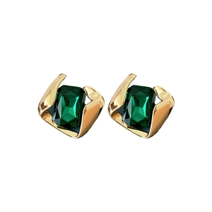 Elegante goldene quadratische Ohrstecker mit smaragdgrünen Edelsteinen im Vintage-Stil