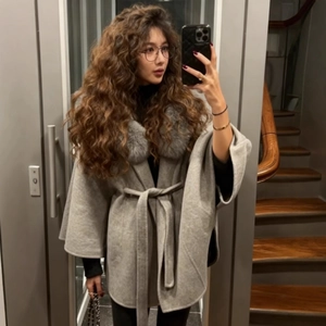 Women's chic grey mid-length coat with luxury faux fur collar and waist tie belt
